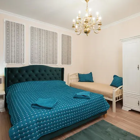 Апартамент Serdika Old House *