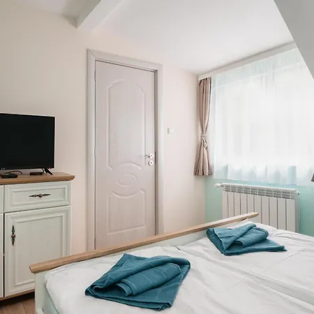 Serdika Old House Apartment *